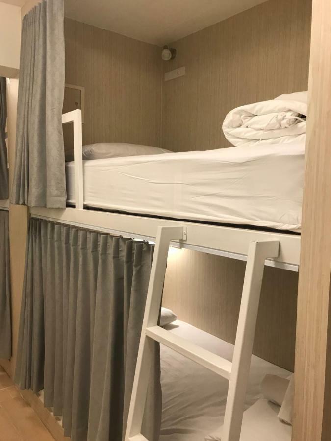 Auberge de jeunesse Baan Ploy In (Adults Only) à Chiang Mai Extérieur photo