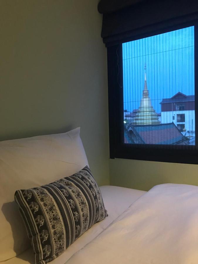 Auberge de jeunesse Baan Ploy In (Adults Only) à Chiang Mai Extérieur photo